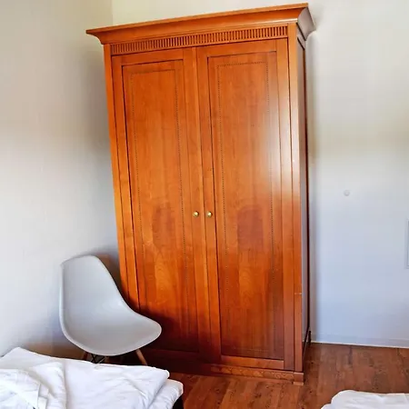 20 Mit Strandkorb Und Balkon