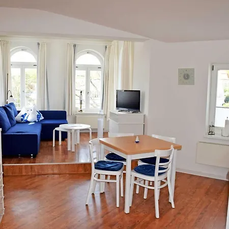 20 Mit Strandkorb Und Balkon Apartment