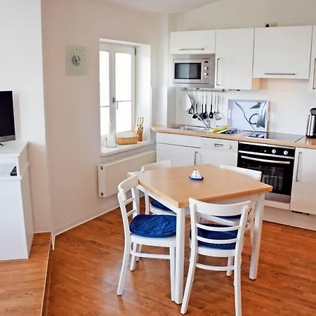 20 Mit Strandkorb Und Balkon 아파트 Sellin (Rugen)