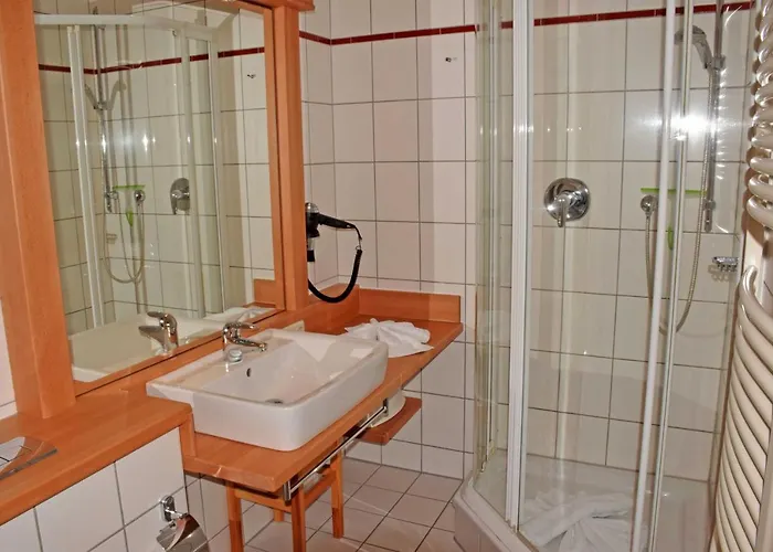 20 Mit Strandkorb Und Balkon * Sellin (Rugen)