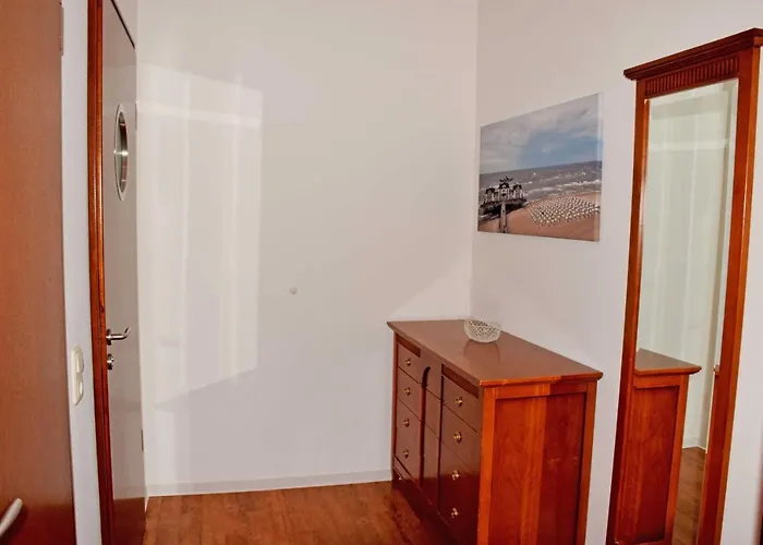 20 Mit Strandkorb Und Balkon Apartment *