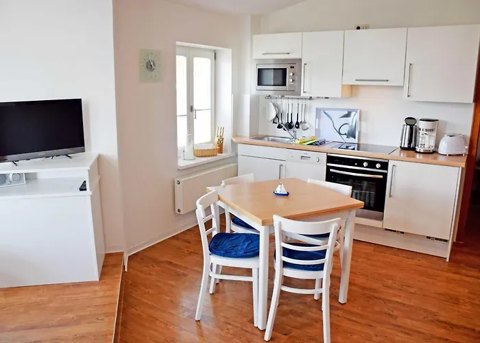 20 Mit Strandkorb Und Balkon Apartment Sellin (Rugen)